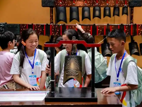 教育长跑令营研学为桥让少年的梦想从高原走向广阔天地 教育长跑令营研学为桥让少年的梦想从高原走向广阔天地